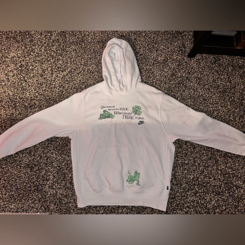 Nike Graphic White Hoodie